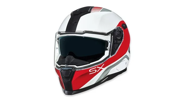 Decorazione casco con grafiche personalizzate