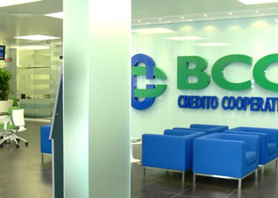 Insegna non luminosa BCC a lettere singole